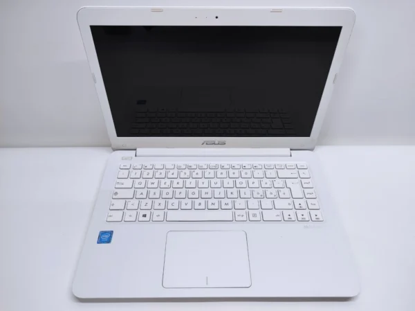 Asus X301UA i3-6100u 13,3 Pollici